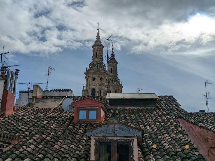 Old Town Loft - Cathedral Views. Lägenhet Logroño Exteriör bild